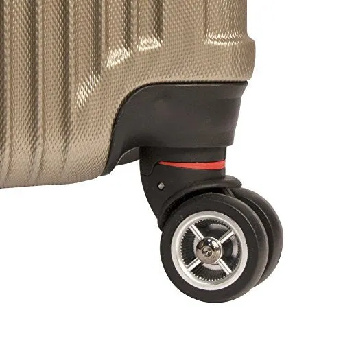 Mancini Santa Barbara Lightweight Carry-on Spinner Luggage in Black