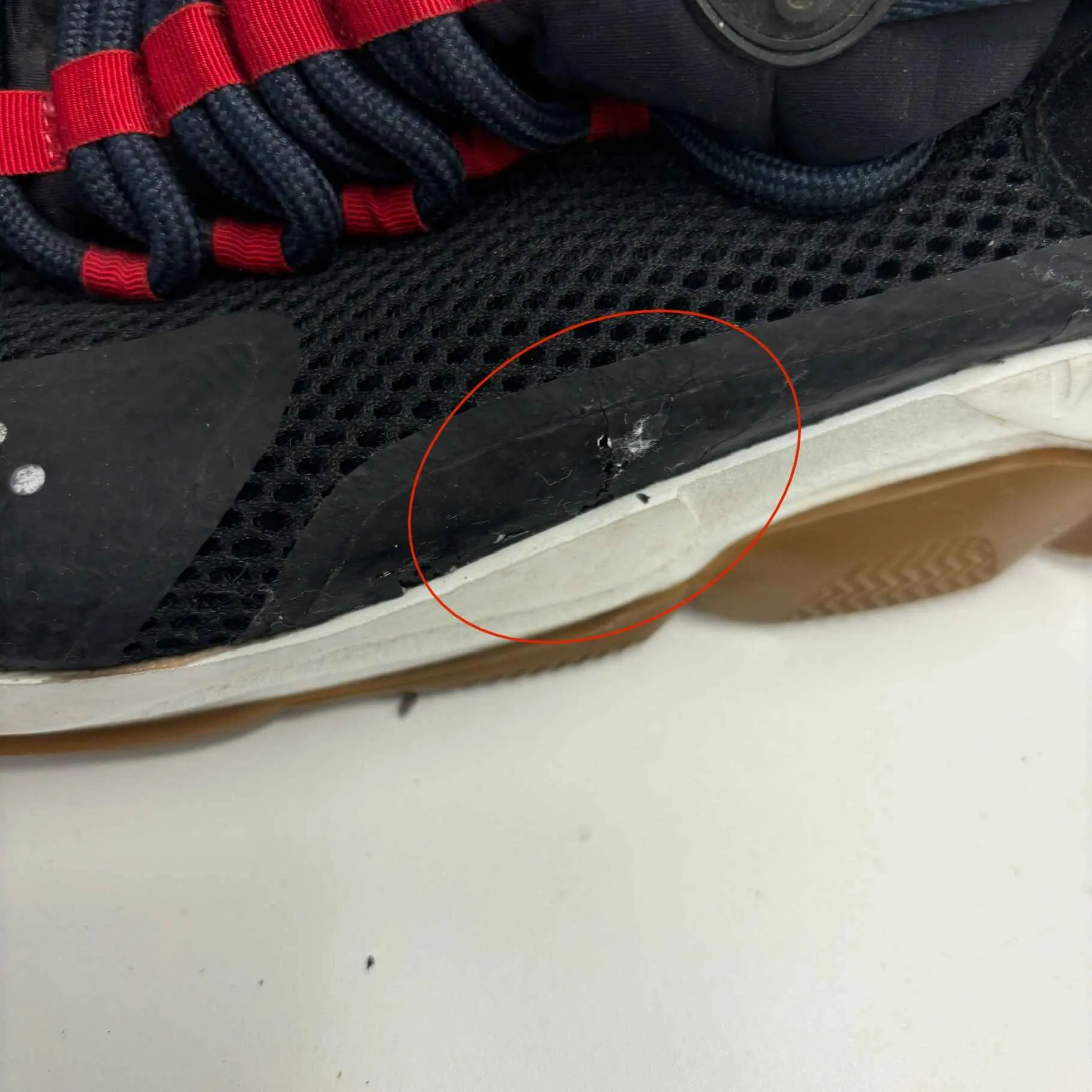 Men's Chain Reaction Low Trainers Black Size EU 44 / UK 10