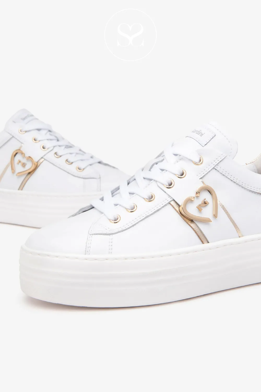 NERO GIARDINI E513022D WHITE LEATHER FLATFORM TRAINERS
