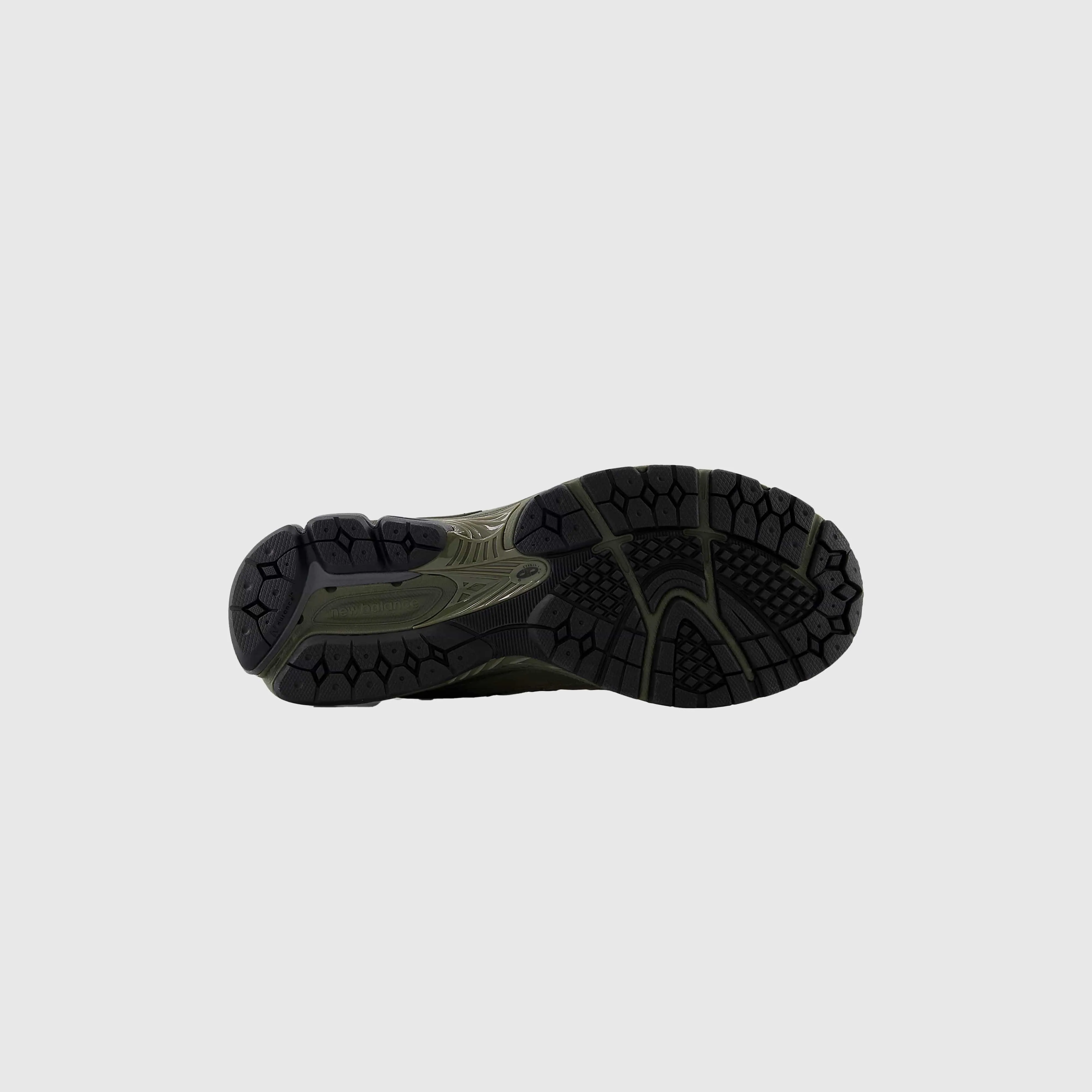 New Balance 2002R - Dark Camo / Dark Stoneware / Black
