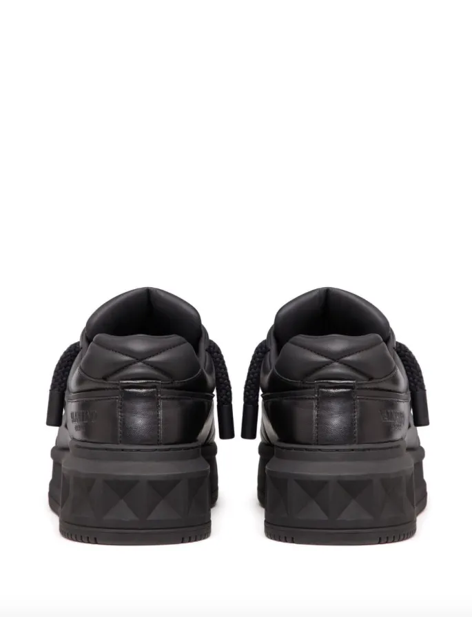 Valentino Garavani ONE STUD XL Low-Top Sneaker in nappa leather